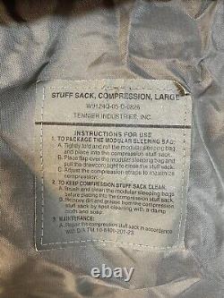 5 Piece Modular Sleep System Army ACU Military Sleeping Bag ECW Used Good/VG
