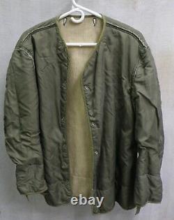 Army Field Jacket US Small Short, Liner & Hood Military Olive Green 60s Vintage