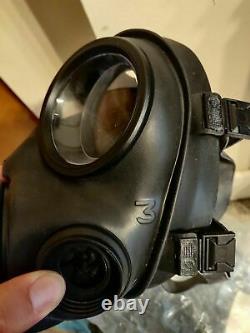 British Military 2008 Avon S10 Gas Mask Size 3 Haversack & Decontamination Kits