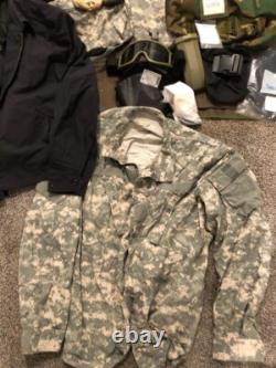 Large Lot Of US Army Military Surplus Collection LOT Great value