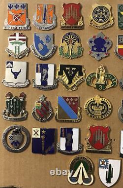 Lot of 100 US Army Unit Crest DI/DUI Military Pins Infantry Engineer Artillery