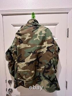 M-65 Field Jacket Made In USA Large Regular Genuine Surplus Woodland Camo