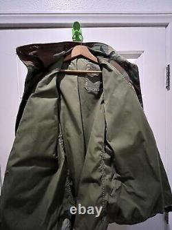 M-65 Field Jacket Made In USA Large Regular Genuine Surplus Woodland Camo