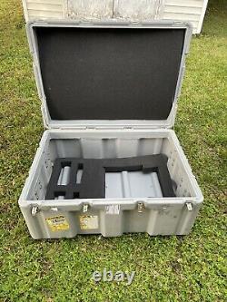 MILITARY SURPLUS HARDIGG STORAGE 37L- 27W 19 H CONTAINER Wheeled CASE ARMY