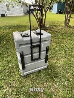 MILITARY SURPLUS HARDIGG STORAGE 37L- 27W 19 H CONTAINER Wheeled CASE ARMY