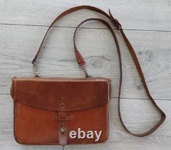 Military Officer Bag, Leather, size 24 x 17 x 3 cm, VTG 1960s, used, Swiss Army