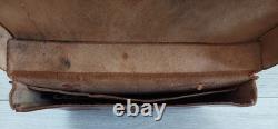 Military Officer Bag, Leather, size 24 x 17 x 3 cm, VTG 1960s, used, Swiss Army