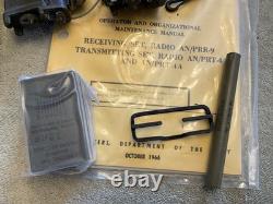 Military Radio Walkie Talkie Vietnam War US Army PRT-4A PRR-9 Helmet