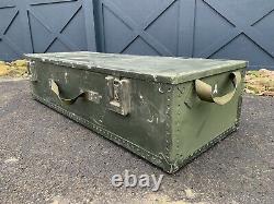Military Surplus Footlocker Trunk Vintage Army Gun Rifle Case Industrial Storage