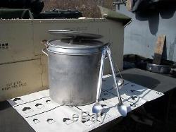 Military Surplus Kitchen M59 Field Range 2 Pot System+ 2 Lids, Spoons, Ladle Army