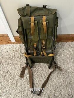 Military U. S. Army FIELD PACK, Combat, LC1, DLA 100-81-C-3077 Medium with Frame