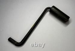 Military U. S. Army Signal Corps Hand Crank Generator GN-58-A Crank & Bag Hoffman