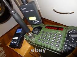 Racal VHF / UHF Military Army radios model Racal BCC-70 See the Video
