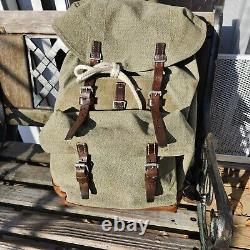 Swiss Army Vintage Backpack Military Leather Canvas Green Salt And Pepper