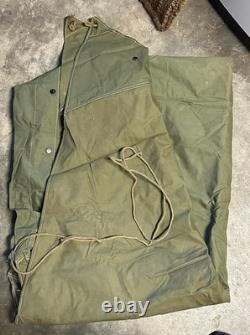 US ARMY SHELTER Pup Tent Complete with Poles 1945 Rainbow Garment Co. KOREAN WAR