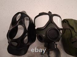 US Army M40 Series Military Gas Mask Set With Bag