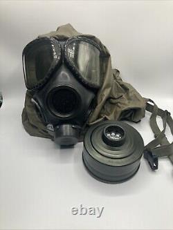 US Army Military Issue M40 Gas Mask M/L With NBC Hood US Army Carrier Case +More