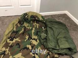 US Army Military Sleeping Bag Modular 2-Layer Laminate Woodland Camo