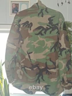 VTG U. S. Army Woodland Camouflage BDU Uniform Jacket/Shirt with U. S. ARMY Lot VTG U. S. Army Woodland Camouflage BDU Uniform Jacket/Shirt with U. S. ARMY Lot
