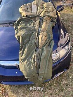 VTG US Army M-1949 Arctic Mountain Down Filled Military Sleeping Bag Sz Regular