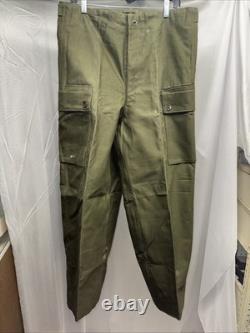 Vintage 1970s Dutch Army KL Cargo Pants Olive Military Sateen 82x80 Button Fly