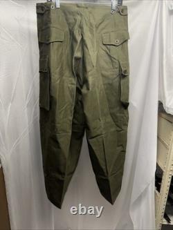 Vintage 1970s Dutch Army KL Cargo Pants Olive Military Sateen 82x80 Button Fly