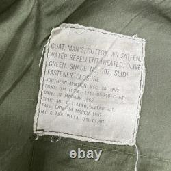 Vintage 50s US Army OG 107 Field Coat Mens M Green Cotton Sateen Jett Patch