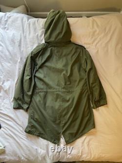 Vintage Korean War M-51 Fishtail Parka Size Medium Military Surplus