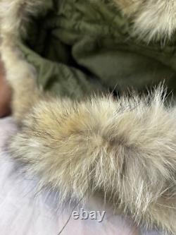 Vintage Korean War M-51 Fishtail Parka Size Medium Military Surplus