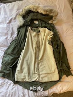 Vintage Korean War M-51 Fishtail Parka Size Medium Military Surplus