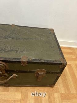Vintage Military FOOT LOCKER Wood Trunk chest storage green box army US Soldier