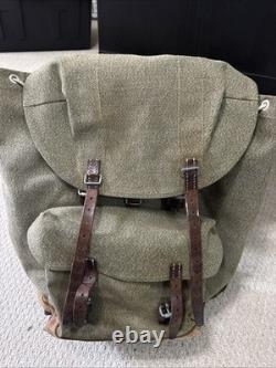 Vintage Swiss Army Backpack Military Salt & Pepper Canvas & Leather Rucksack Vintage Swiss Army Backpack Military Salt & Pepper Canvas & Leather Rucksack