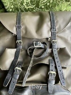 Vintage Swiss Army Rubberized Mountain Military Rucksack Backpack Leather Straps