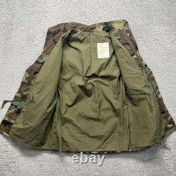 Vintage US Army M65 Field Coat Jacket Mens Medium Long Woodland Camo Hooded 80s