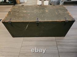 Vintage US Army Military Footlocker 1942 with tray