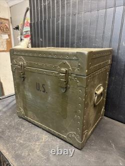 Vintage US Army Military Transport Field Case / Chest / 19.5 X 14.5x18