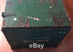 Vintage US MILITARY ARMY Wooden Gear Trunk Chest Storage Box 31x17x14 Antique