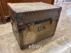 WW II ARMY OFFICER'S MESS KIT RARE Military w Enamelwear Plates Coffee Pot etc