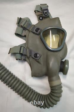 WWII 1942 US Military Army Lightweight Service Gas Mask, Sz Small with Filter, Bag