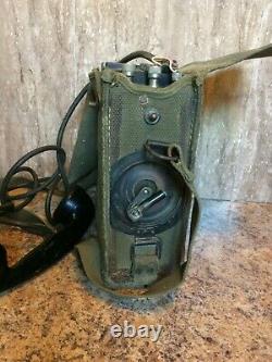 WWII Military US Signal Corps US Army Radio Field Phone EE-8-with canvas case