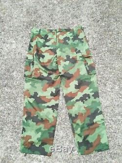 Yugoslavian/Serbian Army/Military Set Uniform in M93 Oak Leaf Camouflage